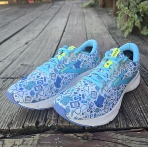 Brooks, Womens, Trace 2 Hero Pack Medical Running Shoes, Blue, White, Size 8.5